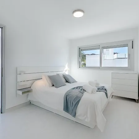 Willa Rosa-soleada Privada Con Piscina Climatizada & Wifi En Tauro-mogan