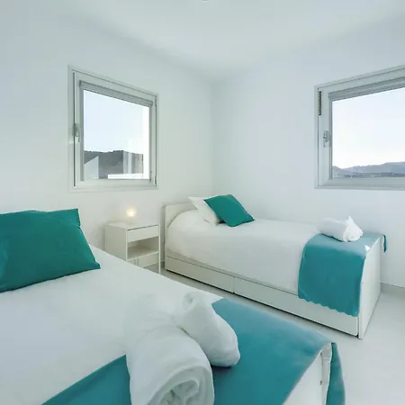 Willa Rosa-soleada Privada Con Piscina Climatizada & Wifi En Tauro-mogan La Playa de Tauro